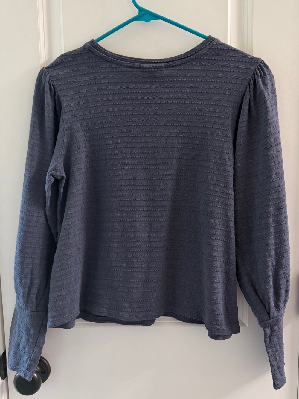 a.n.a Slate Blue Textured Puff Sleeve Knit Top Size Small